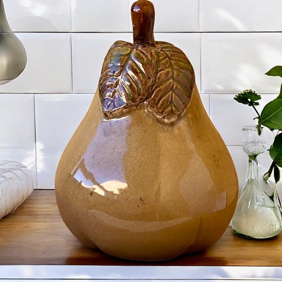 Ceramic Pear Fruit With Leaf Stem Decorative Figurine 7.6" tall - Picture 13 of 13